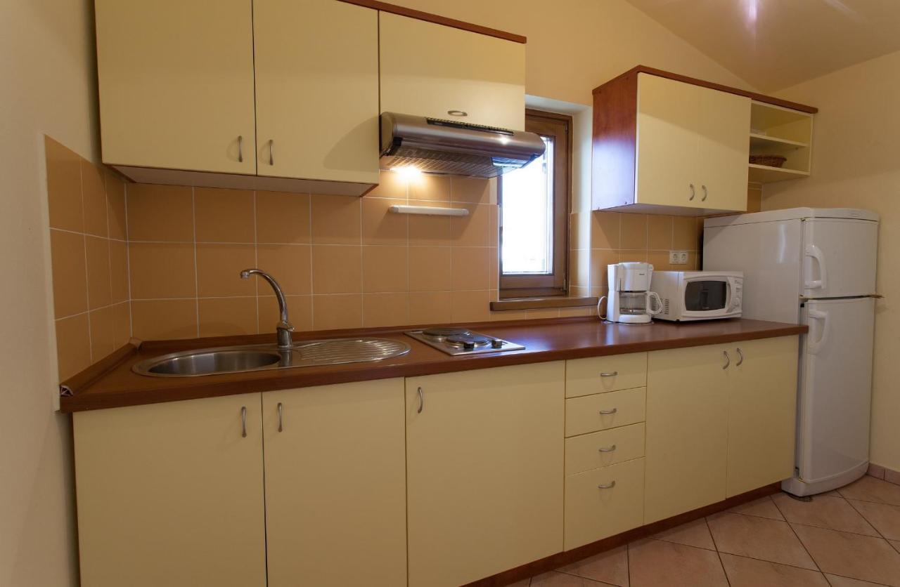 Apartman Vjekoslav Krk Town Exteriér fotografie