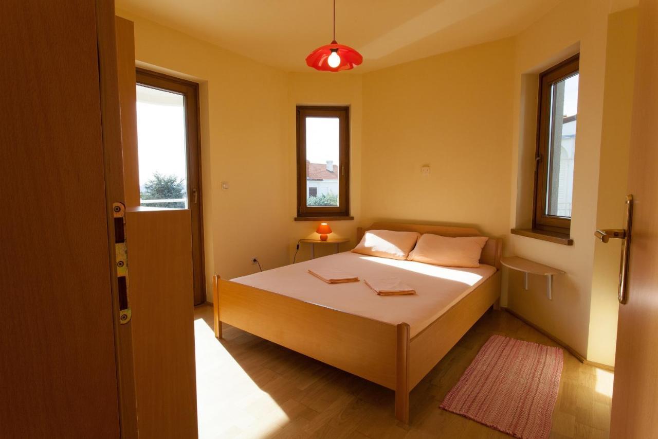 Apartman Vjekoslav Krk Town Exteriér fotografie