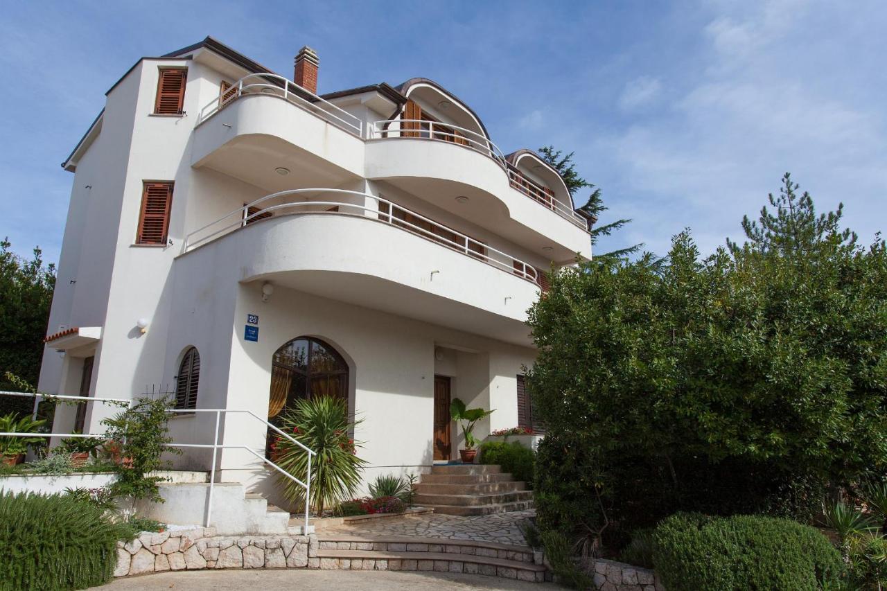 Apartman Vjekoslav Krk Town Exteriér fotografie