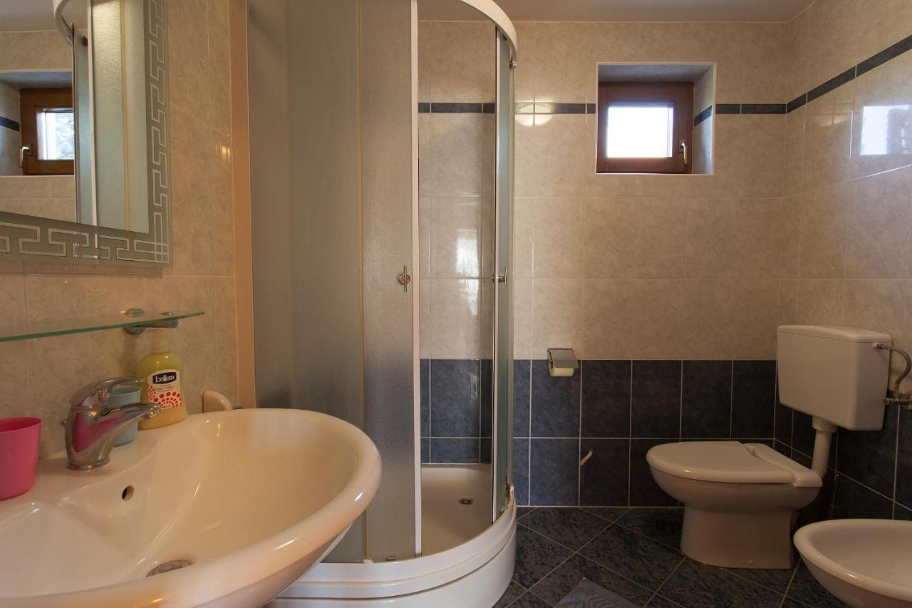 Apartman Vjekoslav Krk Town Exteriér fotografie